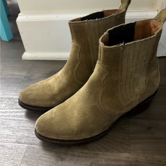 Frye diana suede pull on booties size 6.5 - Picture 2 of 10